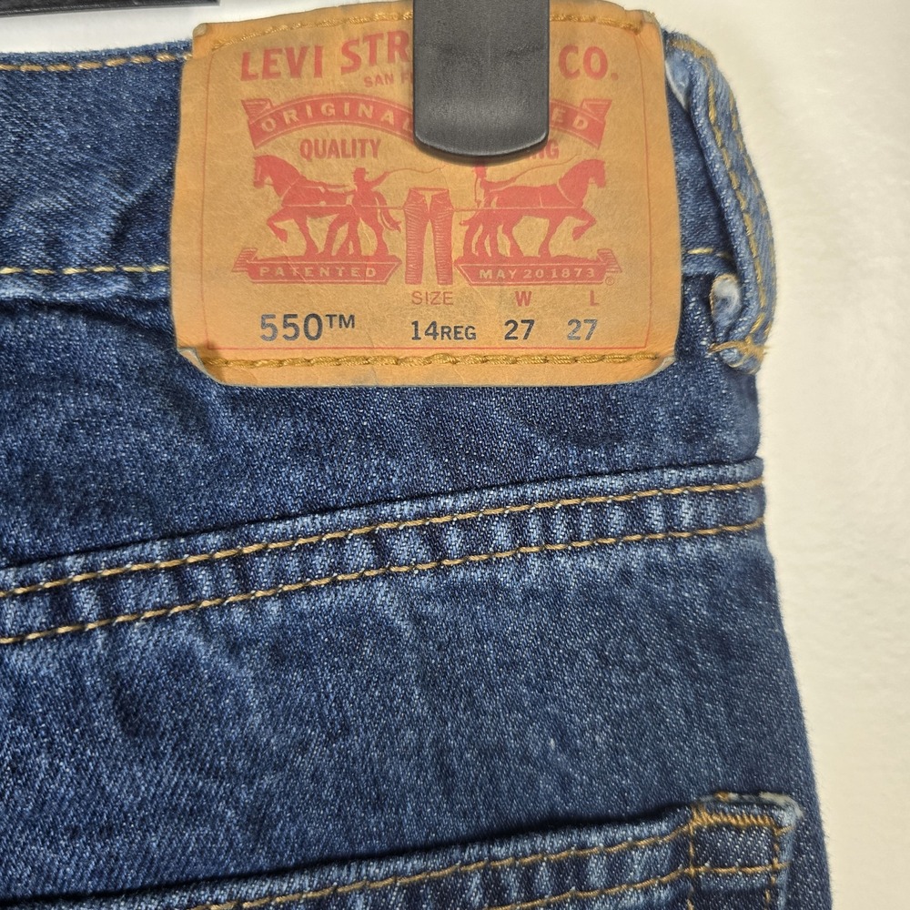 Levi's 550 Women's Jeans Size 14 REG 27x27 Dark Wash Relaxed Fit Denim - Picture 3 of 5